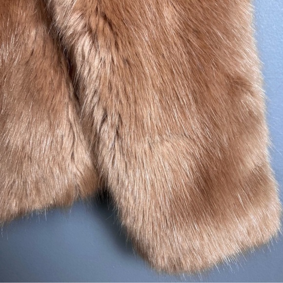 LPA Faux fur coat rose gold brown camel color plush zip up extra small Revolve - Picture 9 of 12